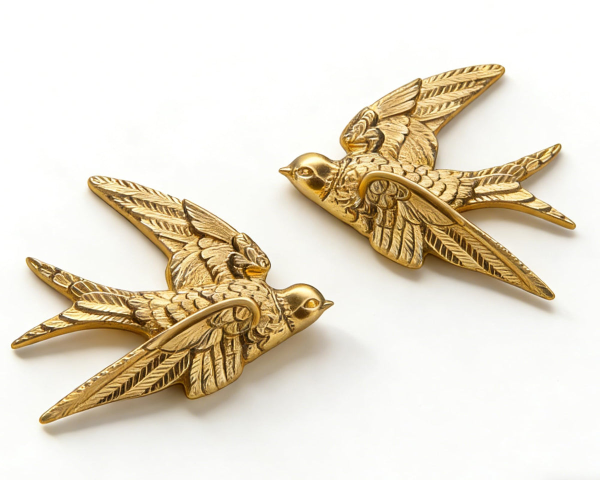 AMOIENSIS 4.75 Inch Gold Swallow Bird Wall Sculpture Set of 2