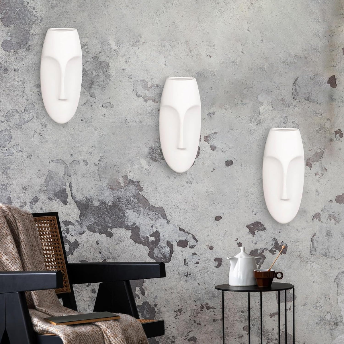Howard Elliott Collection Oval Wall Hanging Face Sculpture, Contemporary Ceramic Accent for Entryway, Living Room, Hallway or Bedroom Decor, Matte White